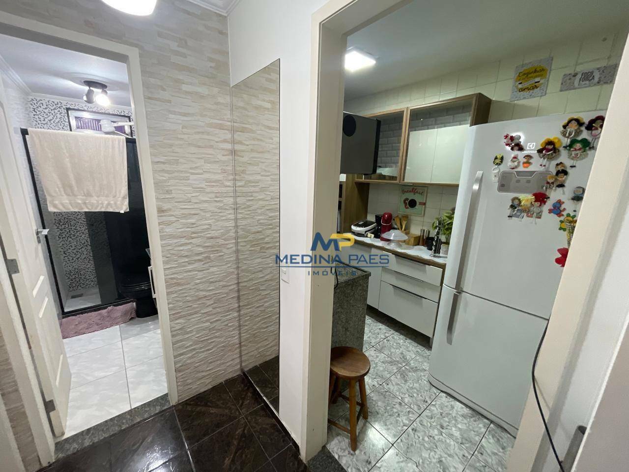 Apartamento à venda com 2 quartos, 55m² - Foto 11