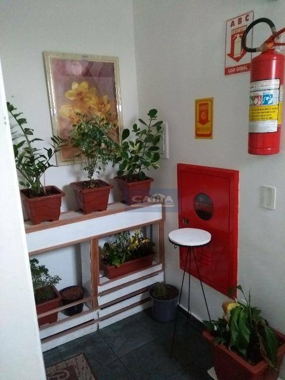 Apartamento à venda com 2 quartos, 44m² - Foto 5