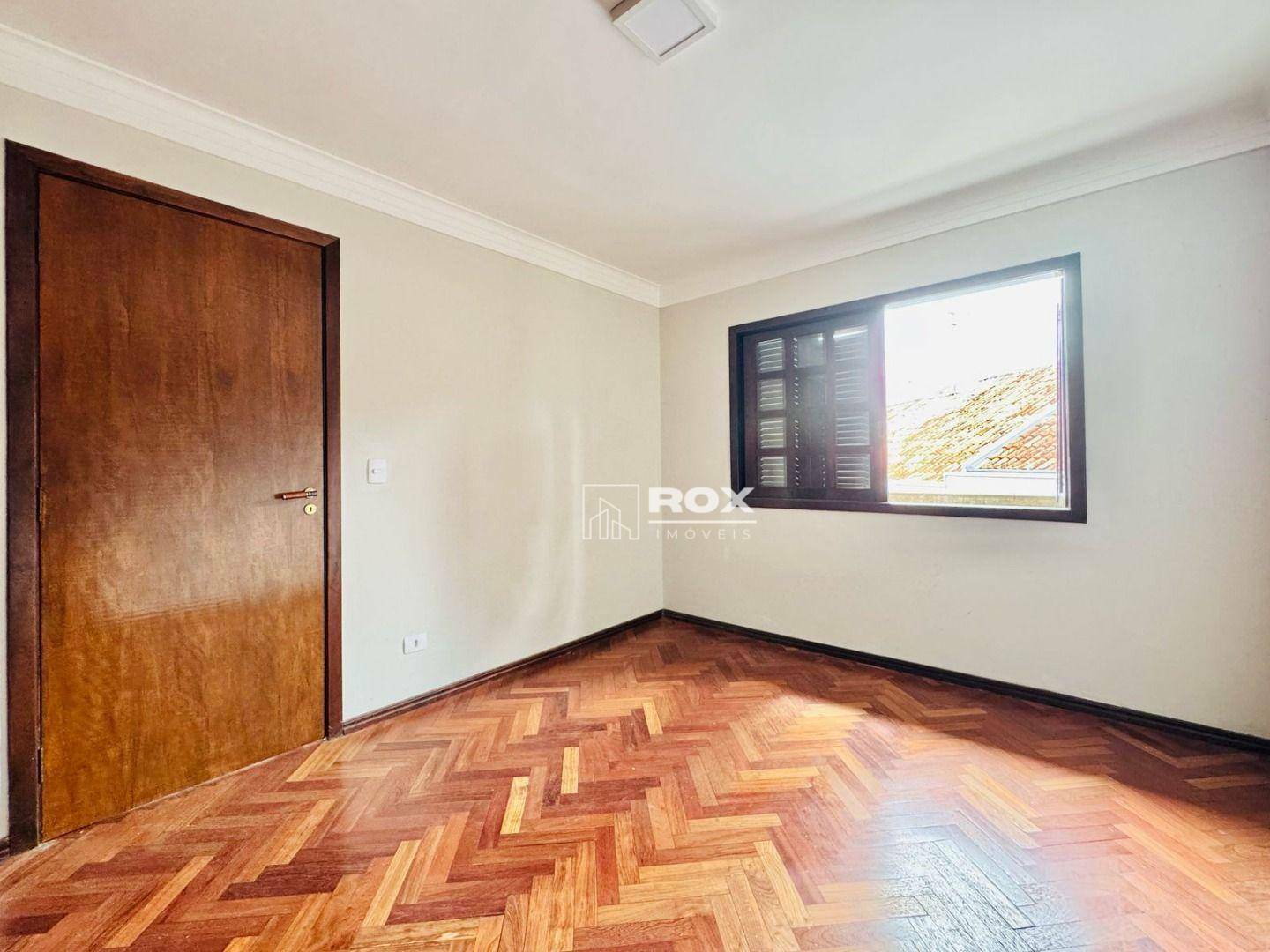Casa à venda com 5 quartos, 350m² - Foto 40