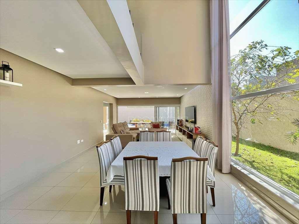 Casa de Condomínio à venda com 4 quartos, 315m² - Foto 13