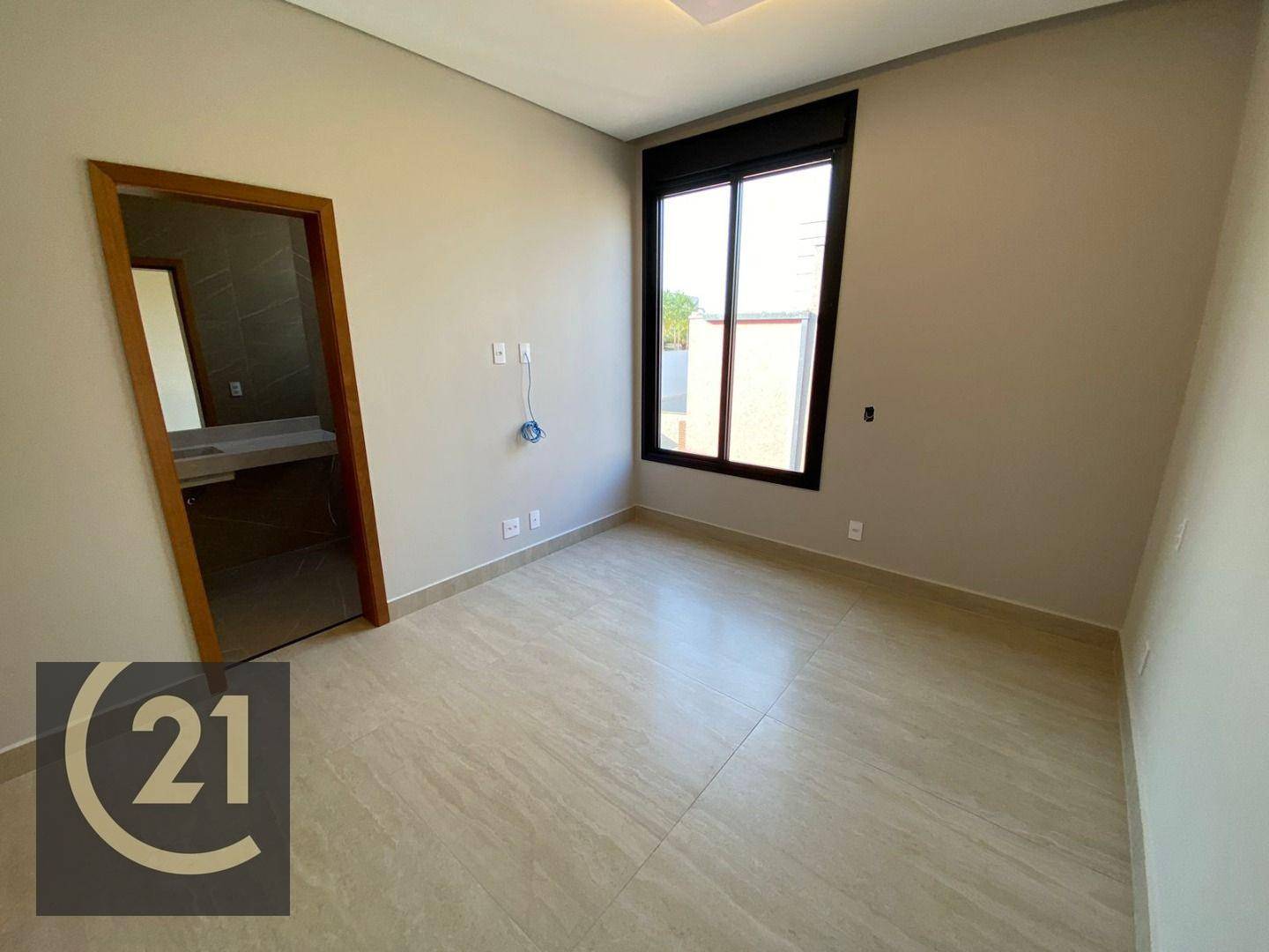 Sobrado à venda com 4 quartos, 372m² - Foto 35