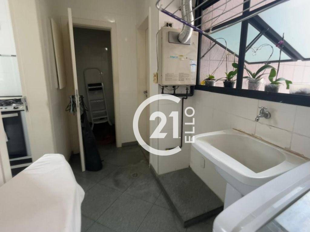 Apartamento à venda com 3 quartos, 192m² - Foto 14