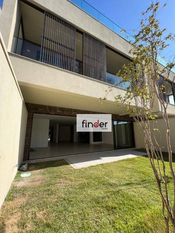 Casa à venda com 4 quartos, 520m² - Foto 8