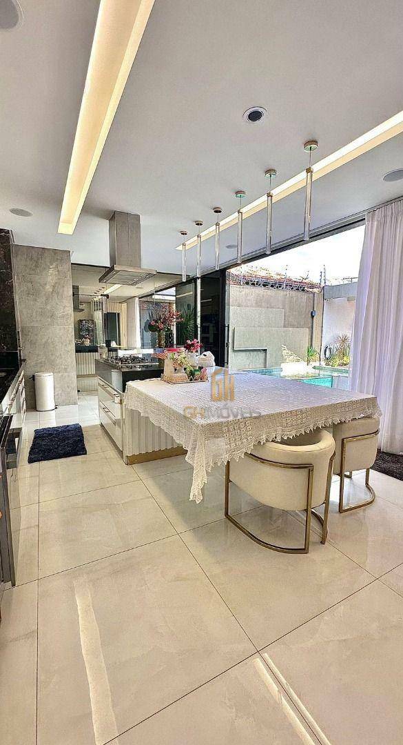 Casa à venda com 3 quartos, 240m² - Foto 12