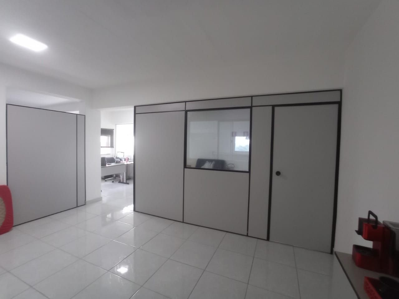 Depósito-Galpão-Armazém à venda, 284m² - Foto 4