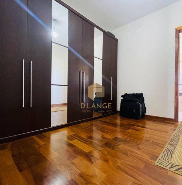 Casa de Condomínio à venda com 4 quartos, 340m² - Foto 15