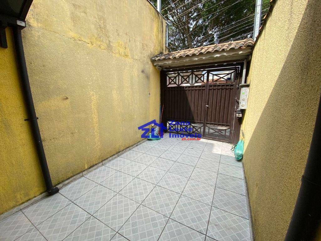 Sobrado à venda com 3 quartos, 92m² - Foto 4