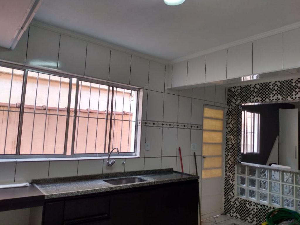 Sobrado à venda com 2 quartos, 80m² - Foto 11