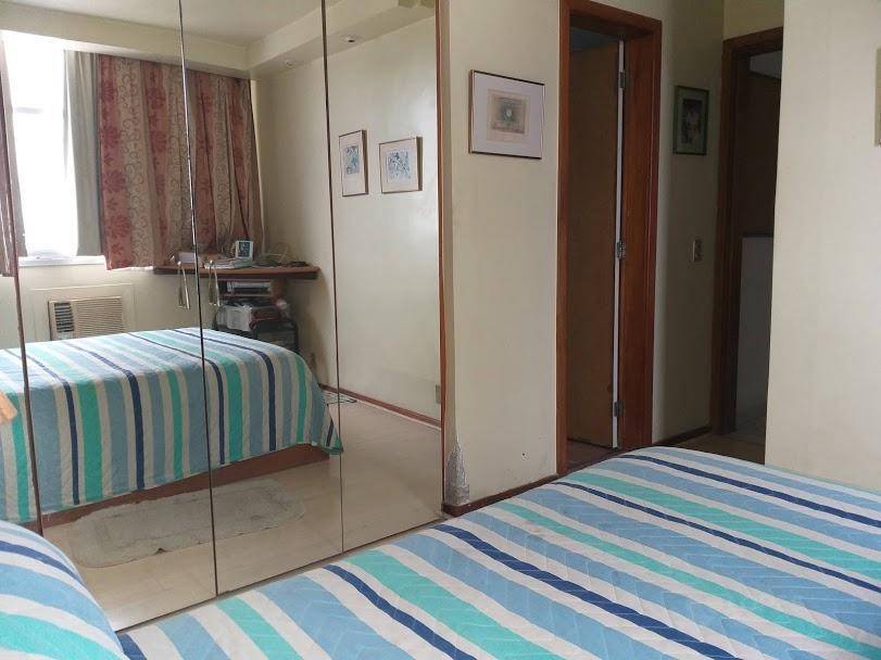 Apartamento à venda com 2 quartos, 80m² - Foto 3