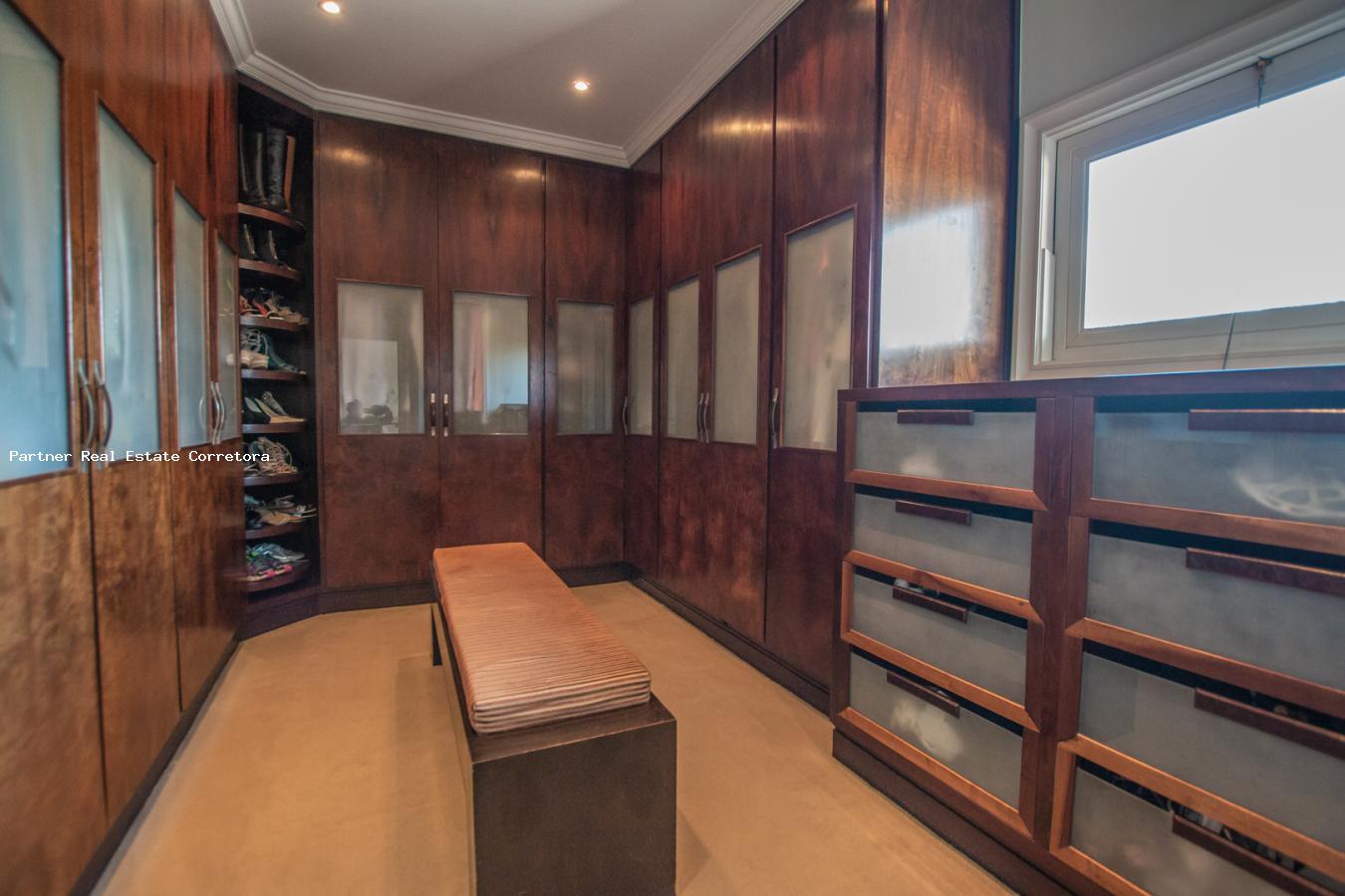 Casa à venda com 3 quartos, 1500m² - Foto 45