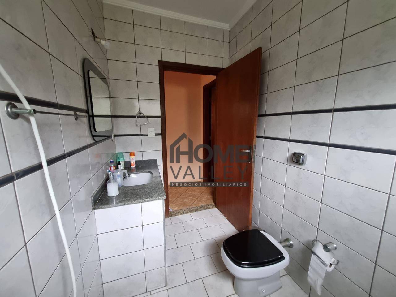 Casa de Condomínio à venda com 3 quartos, 238m² - Foto 11