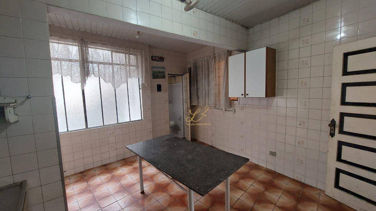 Apartamento à venda com 3 quartos, 120m² - Foto 17