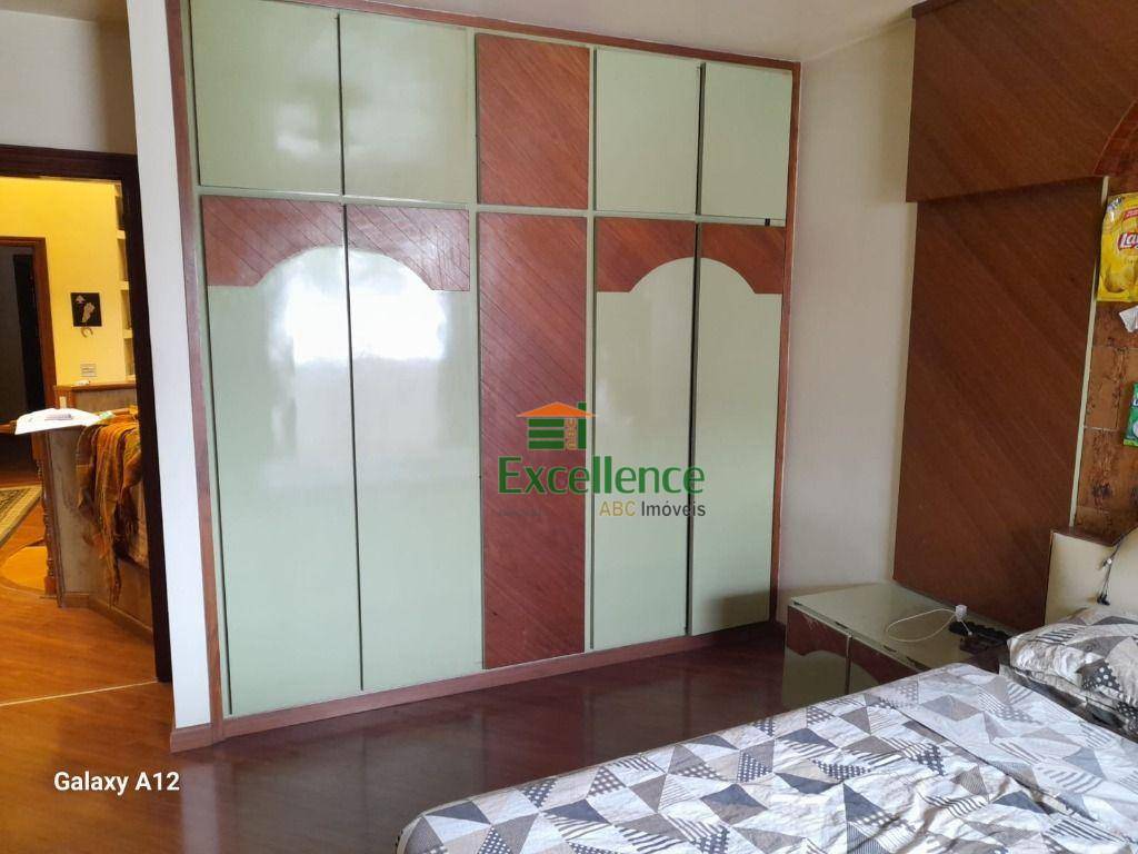 Sobrado à venda com 3 quartos, 400m² - Foto 12