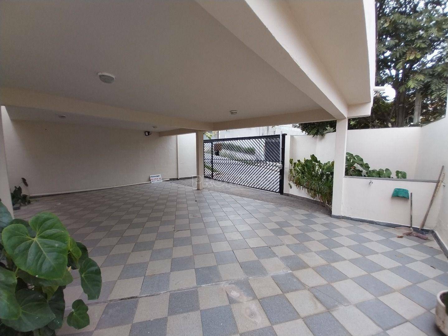 Casa de Condomínio para alugar com 3 quartos, 205m² - Foto 3