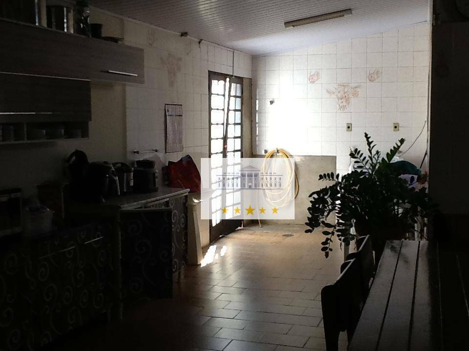 Casa à venda com 3 quartos, 140m² - Foto 13