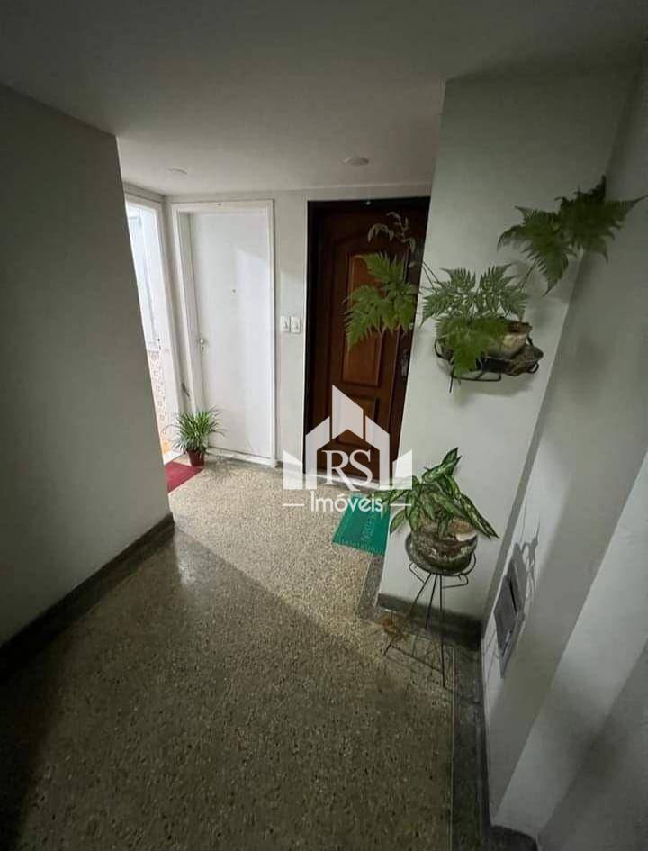 Apartamento à venda com 2 quartos, 71m² - Foto 17