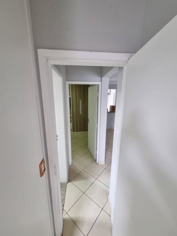 Apartamento à venda com 2 quartos, 52m² - Foto 8