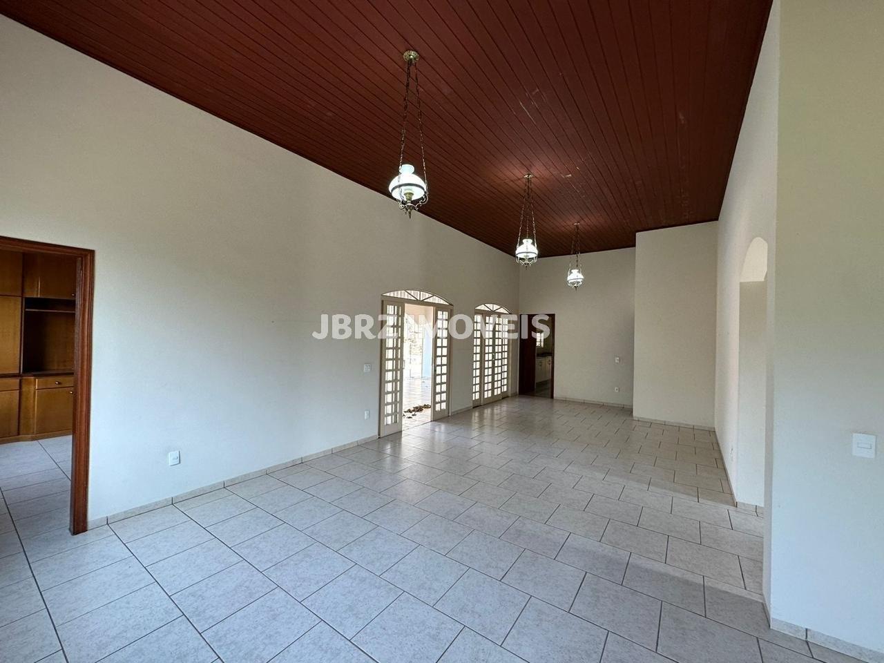 Chácara, 3 quartos, 1022 m² - Foto 5