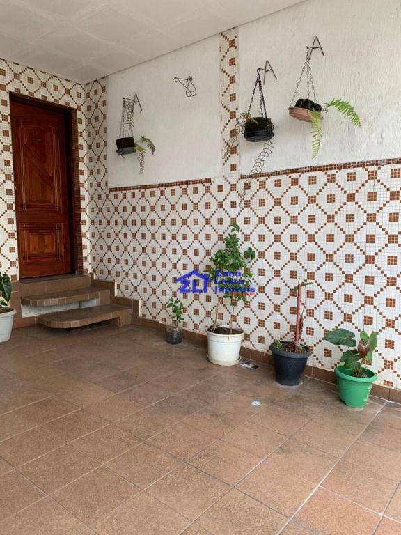 Sobrado à venda com 2 quartos, 113m² - Foto 37