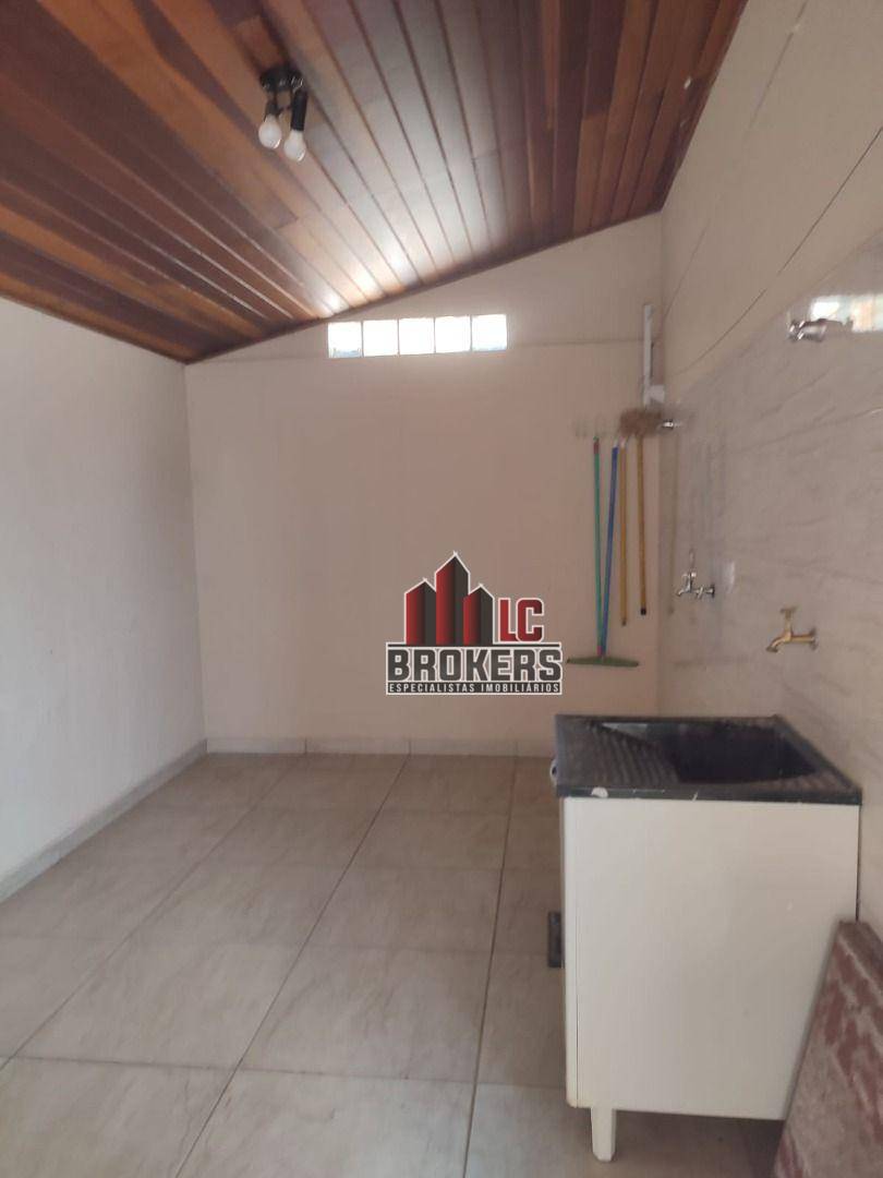 Sobrado à venda com 2 quartos, 340m² - Foto 25