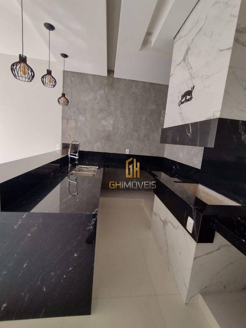 Casa à venda com 3 quartos, 200m² - Foto 22