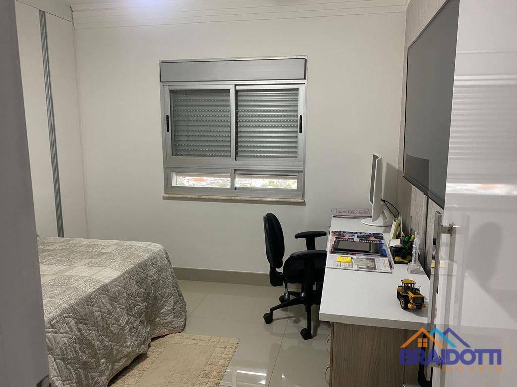 Apartamento à venda com 3 quartos, 260m² - Foto 30