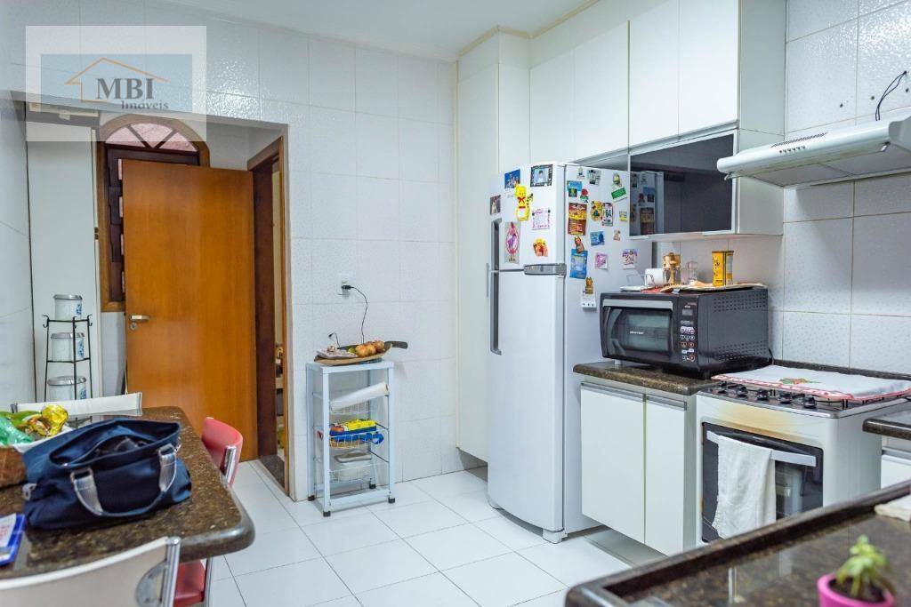 Sobrado à venda com 3 quartos, 360m² - Foto 19