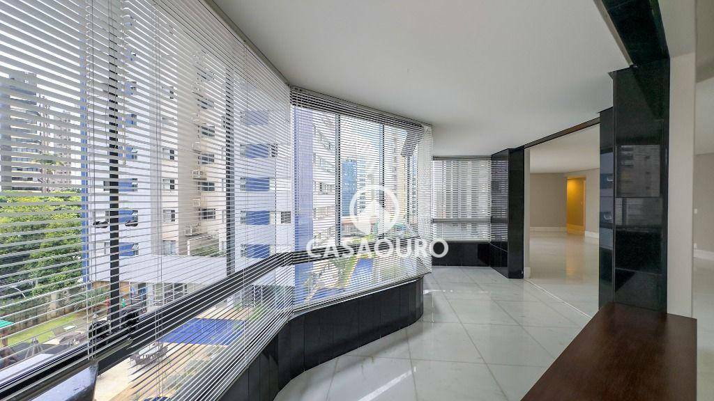 Apartamento à venda com 4 quartos, 280m² - Foto 4