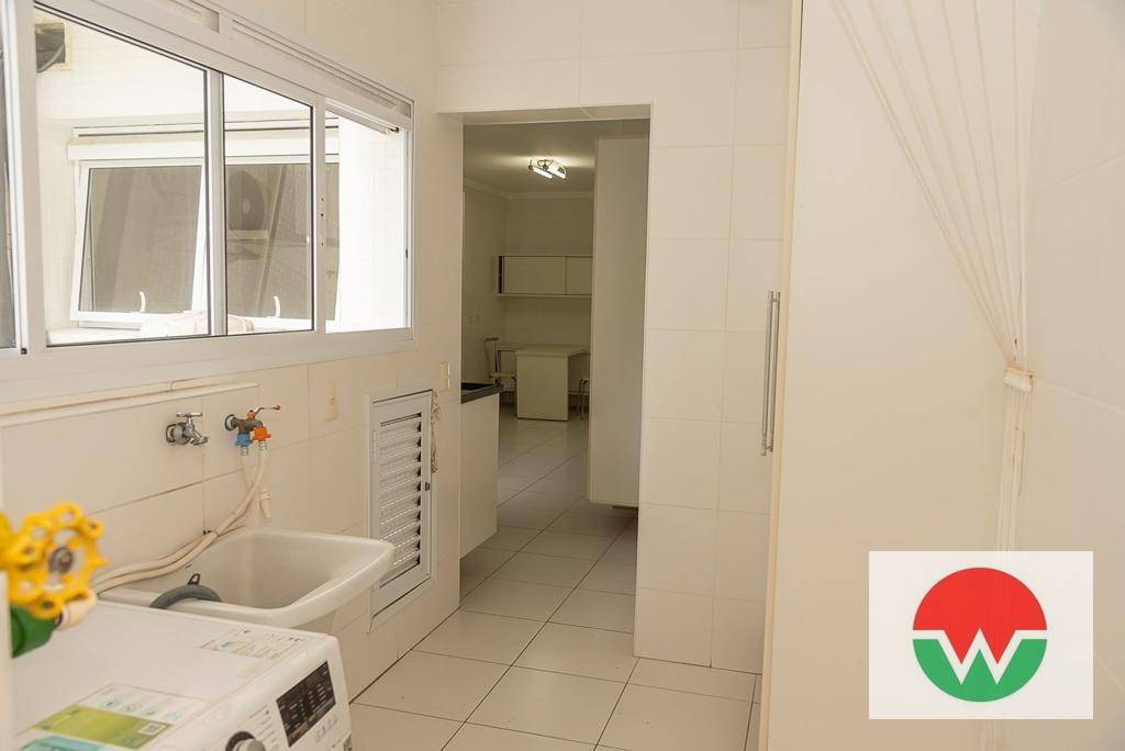 Apartamento à venda com 3 quartos, 203m² - Foto 30