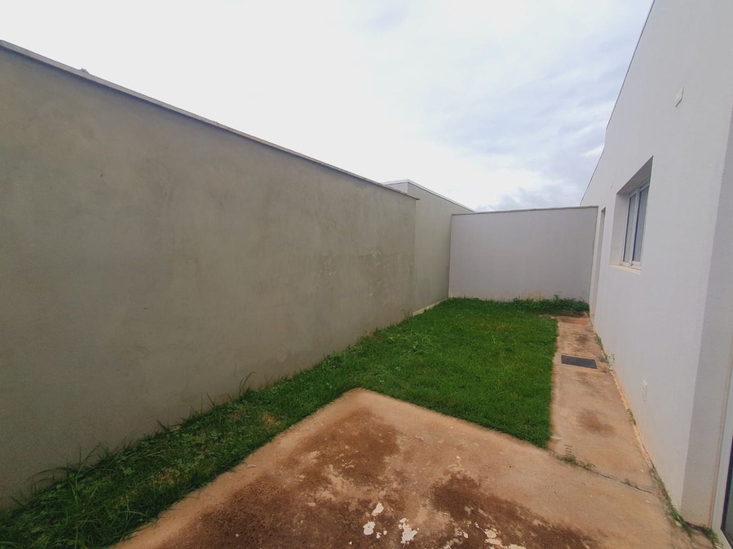 Casa para alugar com 3 quartos, 133m² - Foto 2