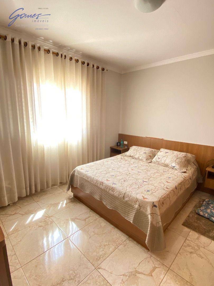 Casa à venda com 2 quartos, 214m² - Foto 3