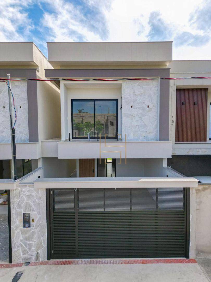 Casa, 3 quartos, 168 m² - Foto 1