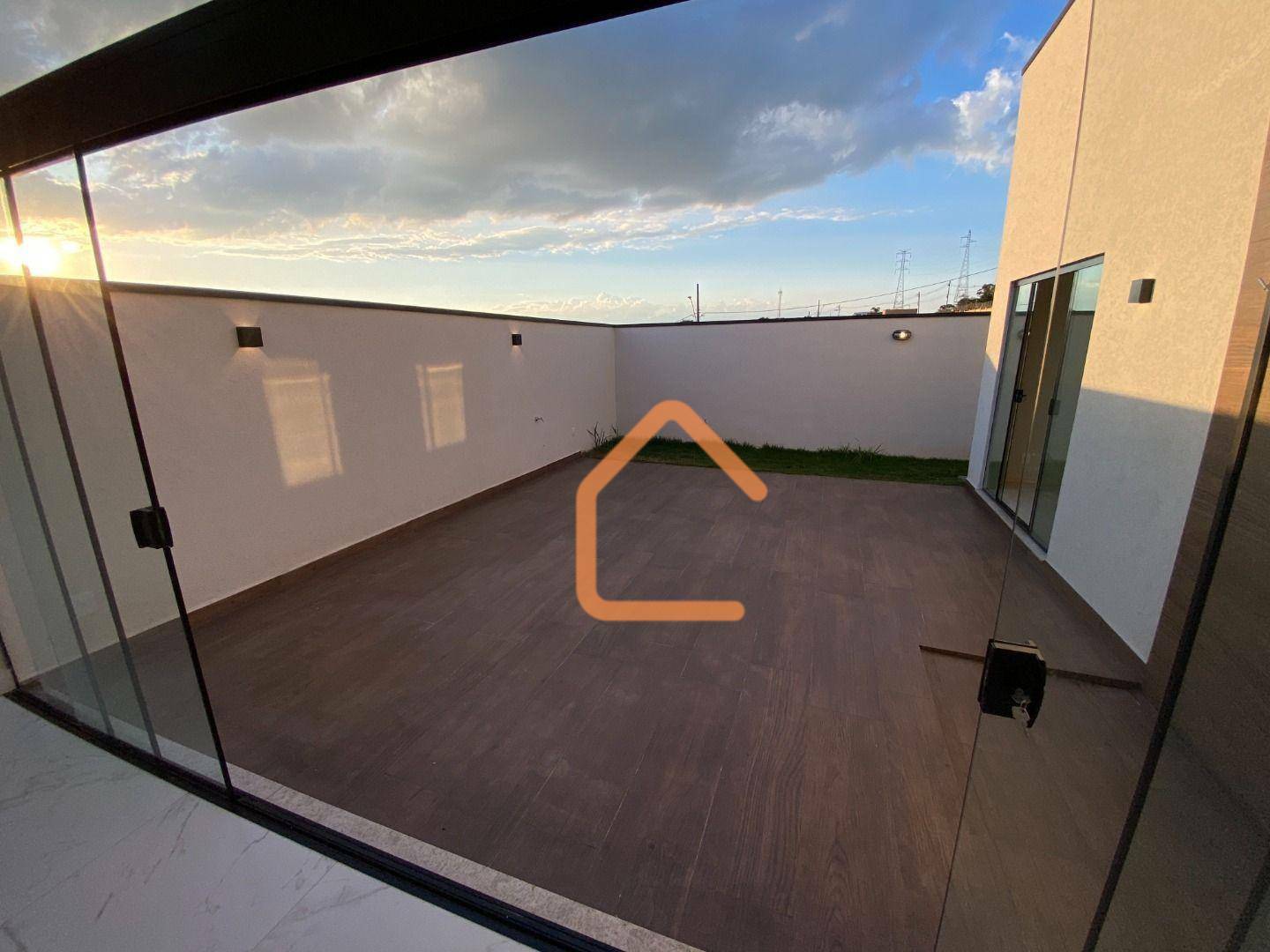 Casa à venda com 3 quartos, 150m² - Foto 10