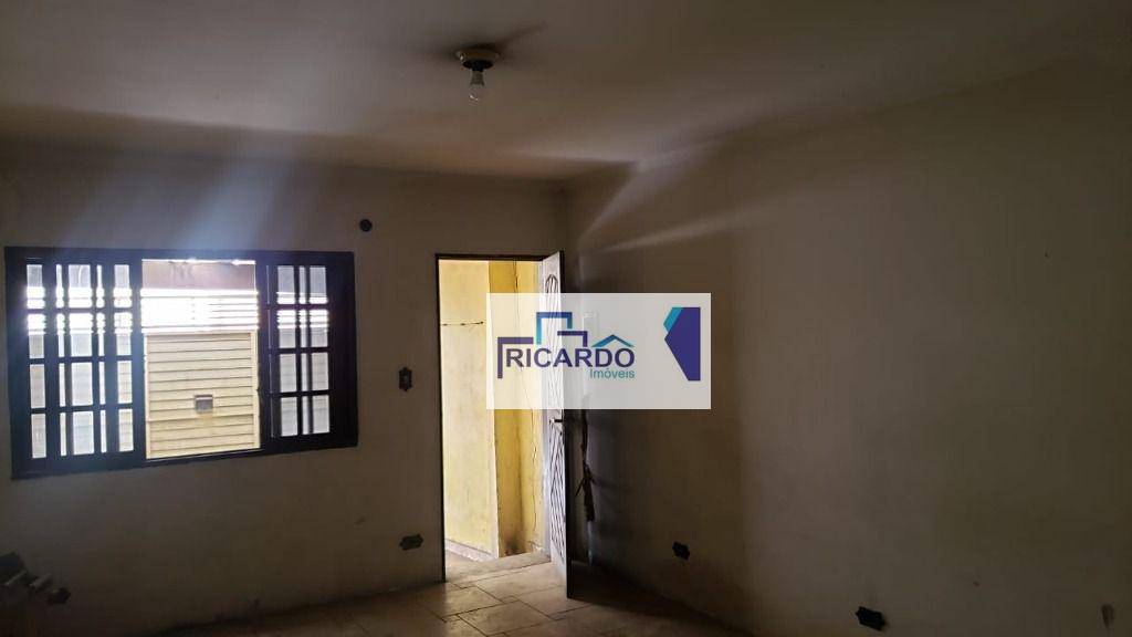 Sobrado à venda com 2 quartos, 140m² - Foto 27