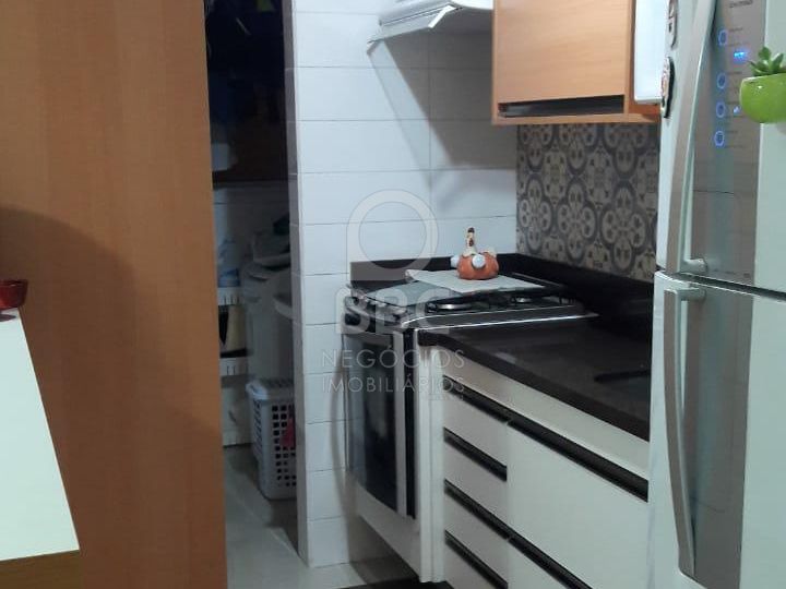 Apartamento à venda com 2 quartos, 50m² - Foto 12