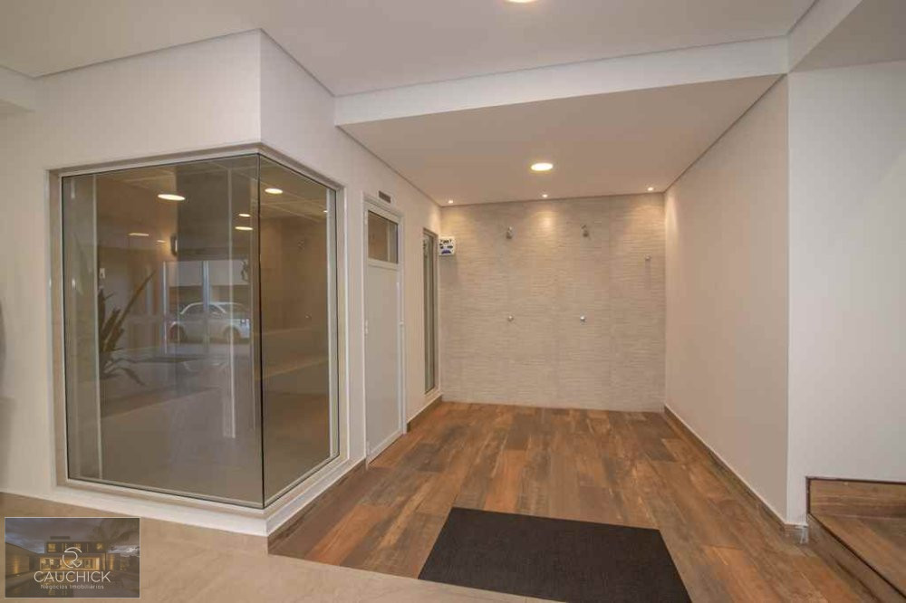 Apartamento à venda com 3 quartos, 85m² - Foto 2