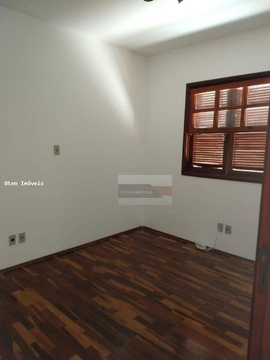 Casa à venda com 4 quartos, 410m² - Foto 20