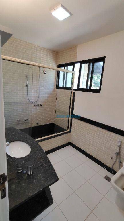 Casa de Condomínio à venda com 5 quartos, 460m² - Foto 53