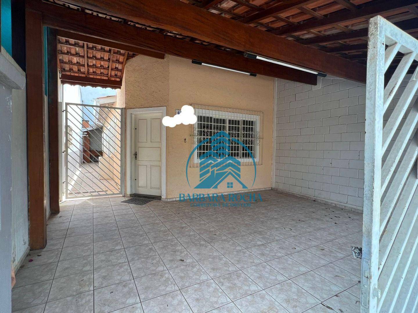 Casa à venda com 2 quartos, 109m² - Foto 2