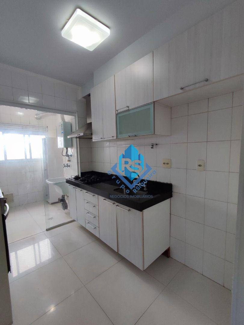 Apartamento para alugar com 2 quartos, 57m² - Foto 9