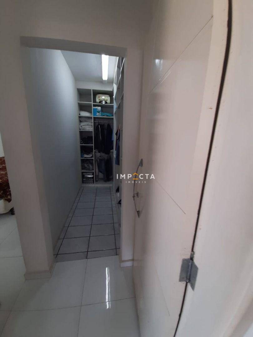 Apartamento à venda com 2 quartos, 140m² - Foto 11