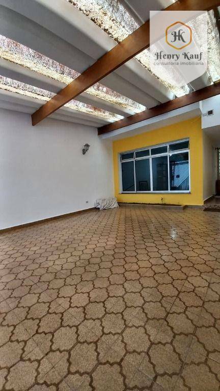 Sobrado à venda com 3 quartos, 186m² - Foto 1