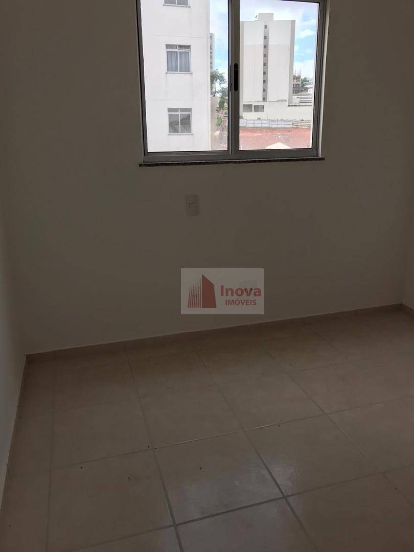 Apartamento à venda com 2 quartos, 70m² - Foto 14