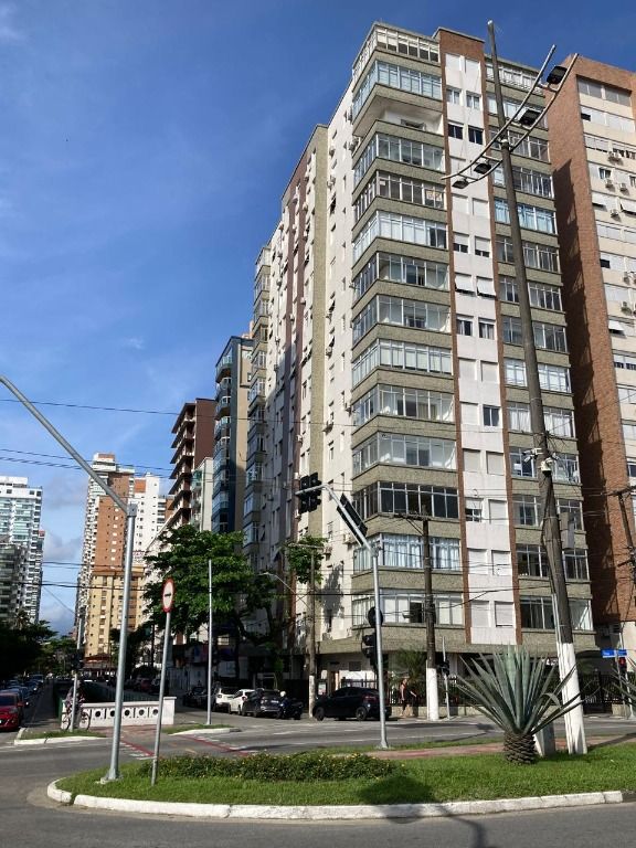 Apartamento à venda com 1 quarto, 50m² - Foto 7