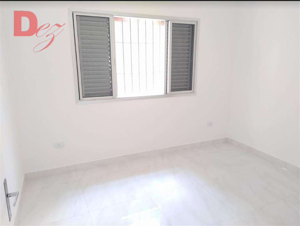 Casa à venda com 4 quartos, 151m² - Foto 13