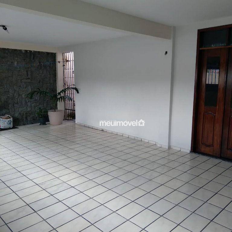 Casa à venda com 3 quartos, 160m² - Foto 9