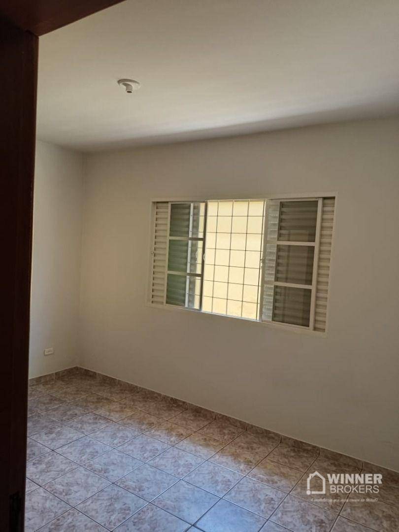 Casa para alugar com 3 quartos, 112m² - Foto 5