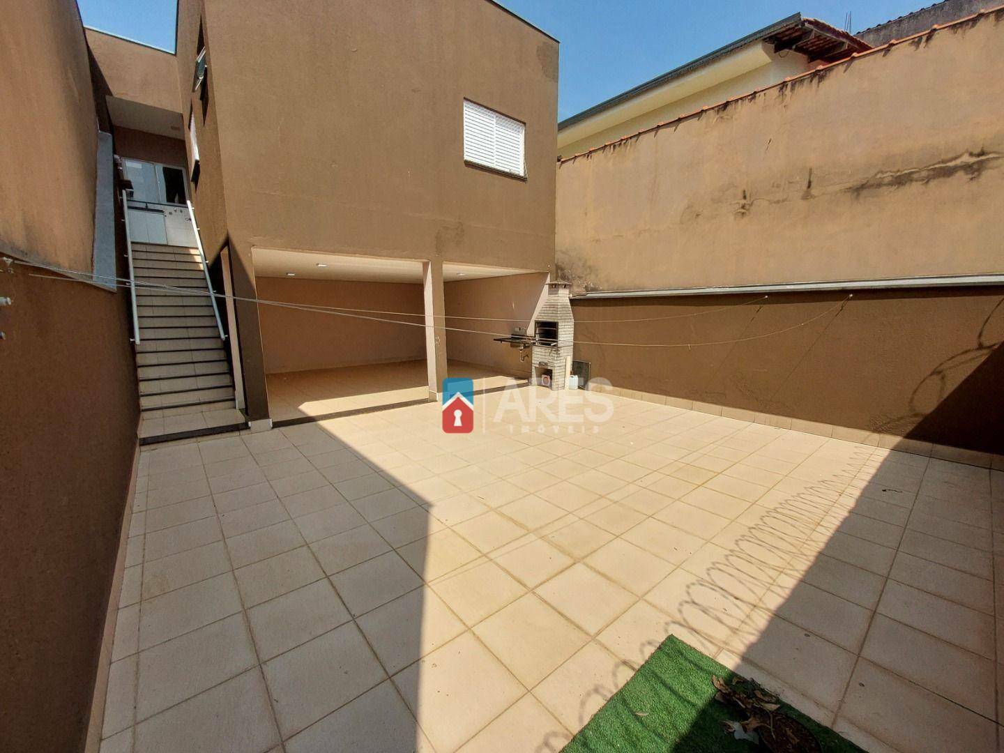 Casa para alugar com 3 quartos, 153m² - Foto 19