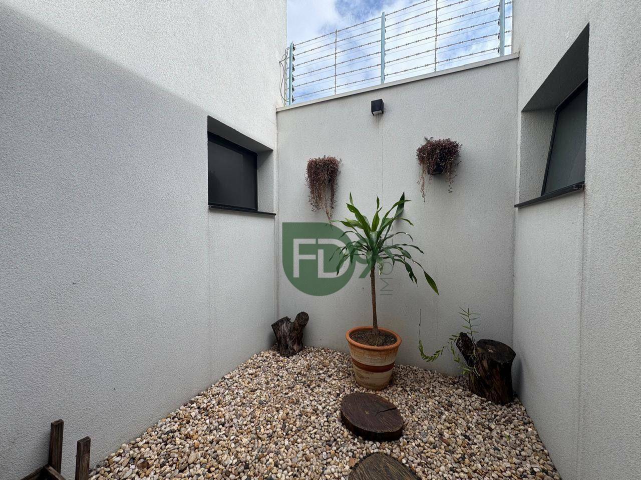 Casa à venda com 3 quartos, 148m² - Foto 16
