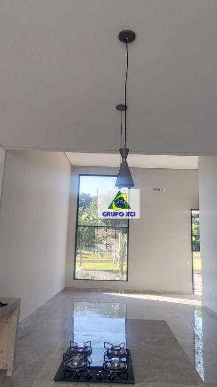 Casa de Condomínio à venda e aluguel com 3 quartos, 198m² - Foto 17
